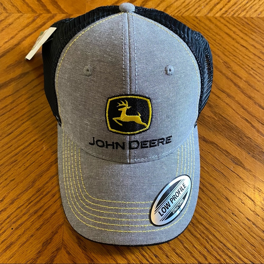 John Deere chambray w/Trucker mesh low profile structured.